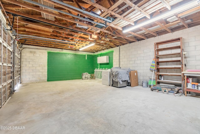 3622 Ocean Shore Blvd, Ormond Beach, FL 32176 - unfinished below grade area featuring concrete block wall