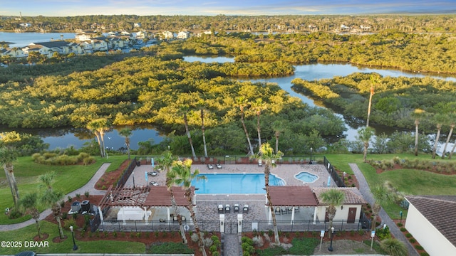 bird's eye view featuring a water view