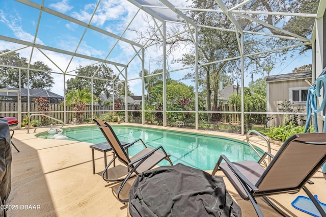 1405 Florida Moss Ln, Port Orange, FL 32128 - view of pool with a fenced backyard, a patio area, and a lanai