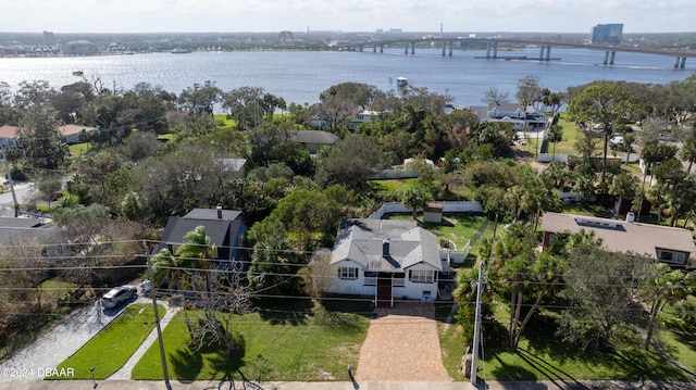 bird's eye view with a water view