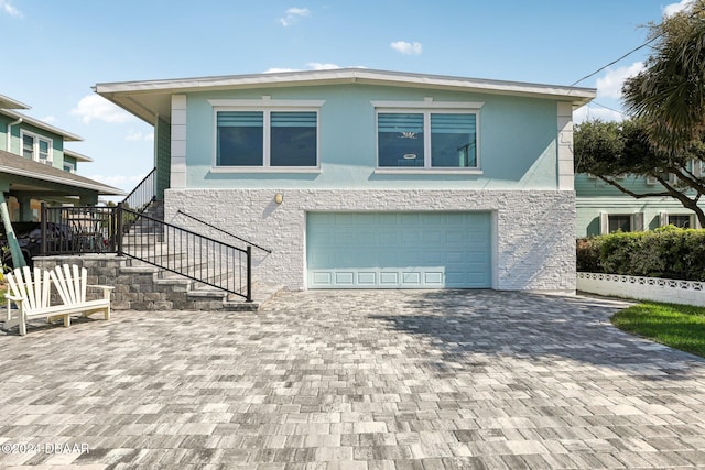 view of front facade with a garage