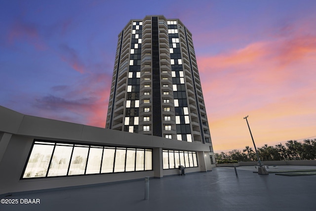 1 Oceans W Blvd Unit 8A2, Daytona Beach, FL 32118 - view of property at dusk