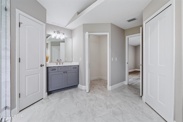7 Traceway Ct, Ormond Beach, FL 32174 - full bath featuring vanity and marble look tile flooring