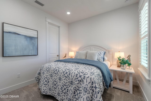 bedroom featuring carpet floors