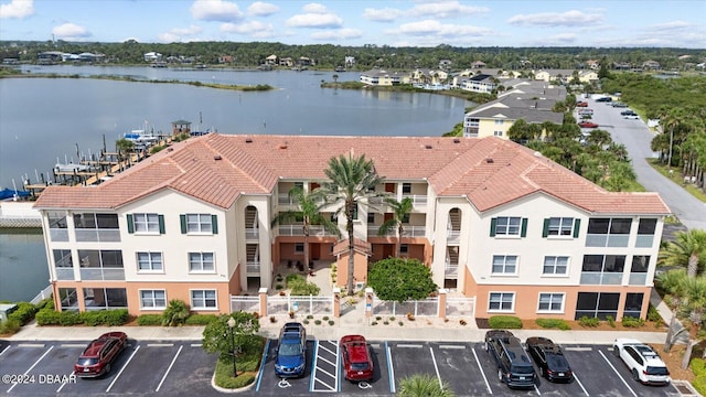 bird's eye view with a water view