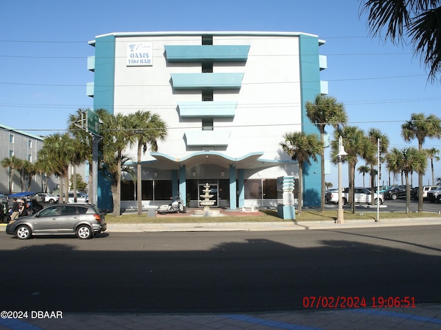 view of building exterior