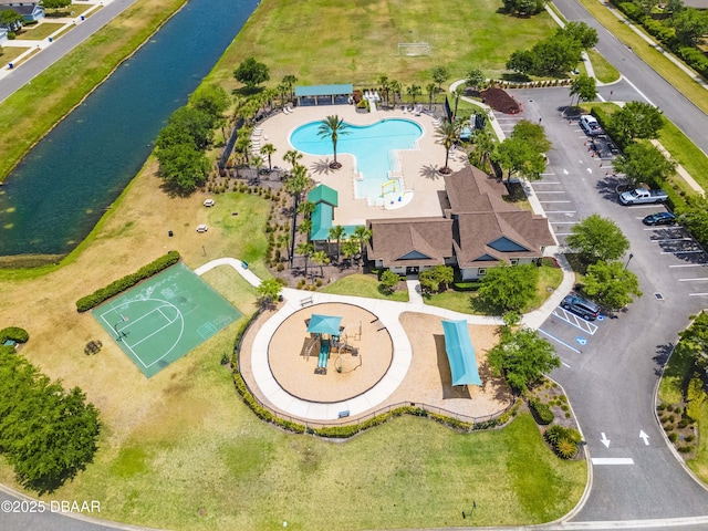bird's eye view with a water view
