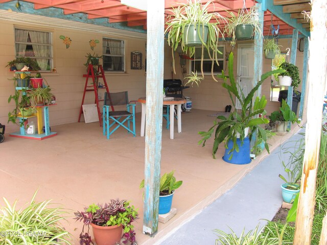 39 Benjamin Dr, Ormond Beach, FL 32176 - view of patio / terrace