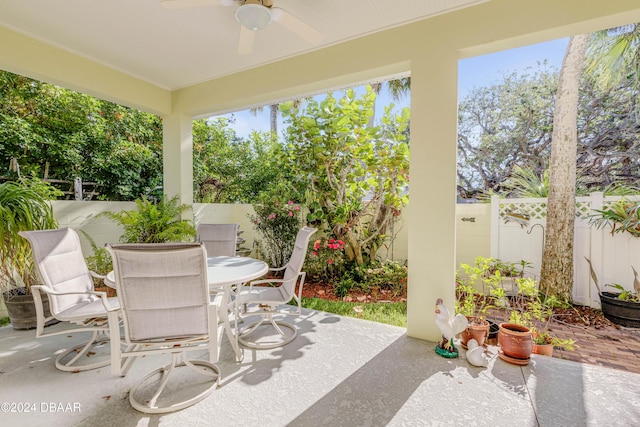 view of patio with ceiling fan