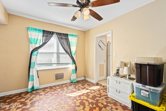 miscellaneous room with ceiling fan