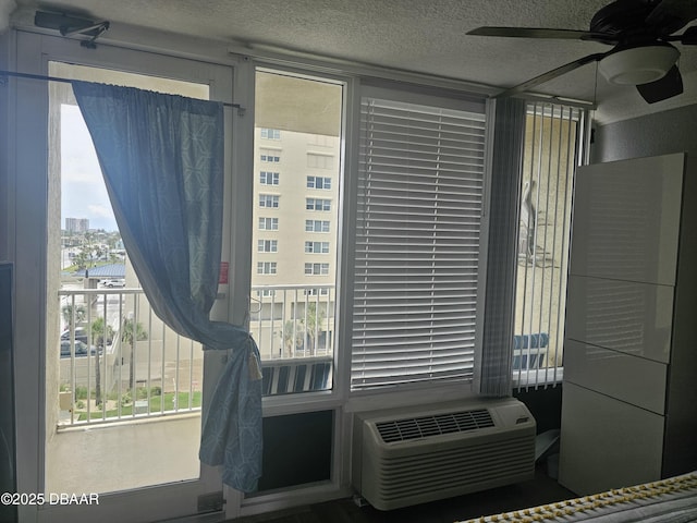 3501 S Atlantic Ave Unit 502, Daytona Beach, FL 32118 - detailed view of a ceiling fan and a textured ceiling