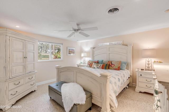 bedroom featuring ceiling fan