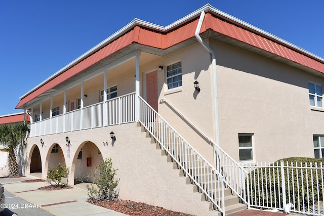 view of front of house