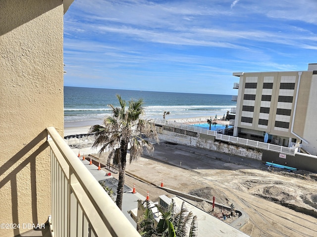 water view featuring a beach view