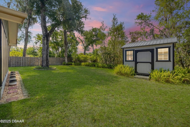 200 W Washington Ave, Deland, FL 32720 - view of yard at dusk