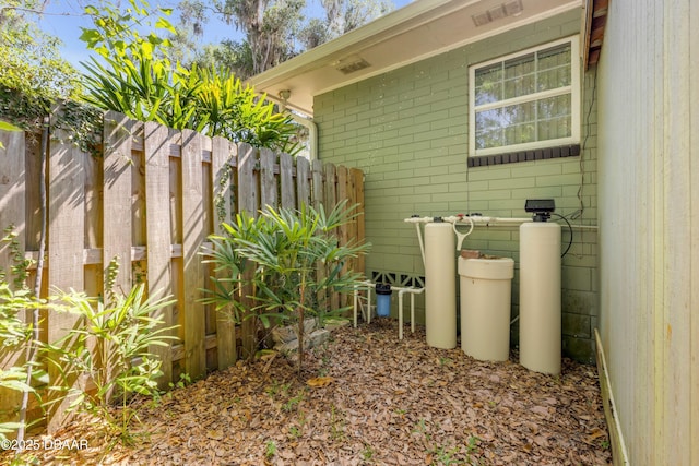200 W Washington Ave, Deland, FL 32720 - view of property exterior