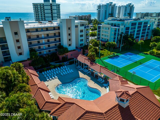 bird's eye view featuring a water view