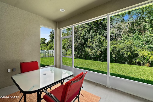 view of sunroom / solarium