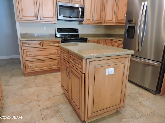 543 Sandy Oaks Blvd, Ormond Beach, FL 32174
