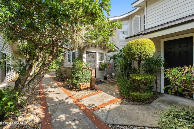 view of entrance to property