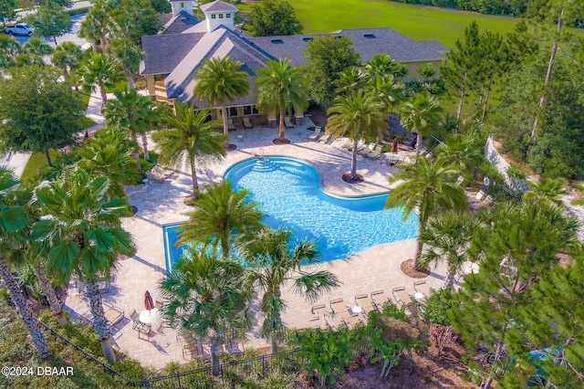 view of swimming pool featuring a patio