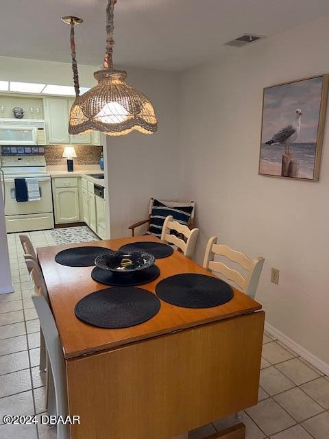 4175 S Atlantic Ave Unit 1240, New Smyrna Beach, FL 32169 - view of tiled dining area
