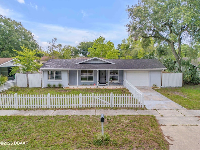 614 S Amelia Ave, Deland, FL 32724 - photo 1