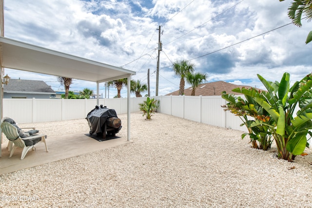 view of yard with a patio