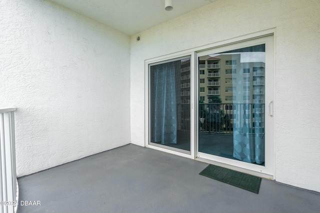 2 Oceans W Blvd Unit 305, Daytona Beach Shores, FL 32118 - photo 30
