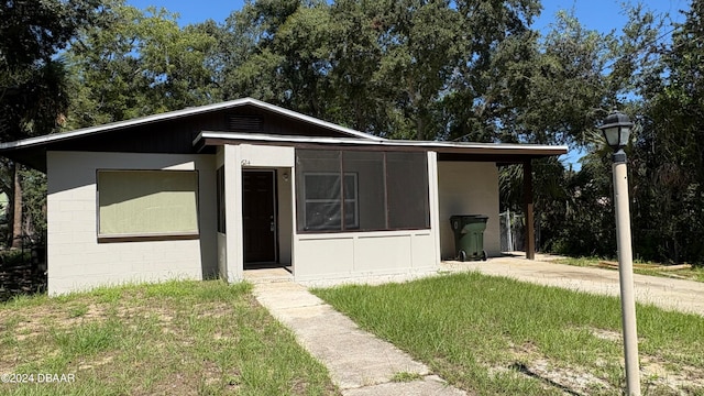 view of front of house