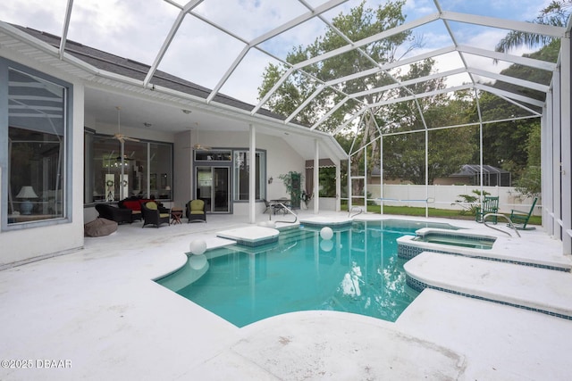 2 Creek Bend Way, Ormond Beach, FL 32174 - view of swimming pool featuring a patio, ceiling fan, a lanai, and a pool with connected hot tub