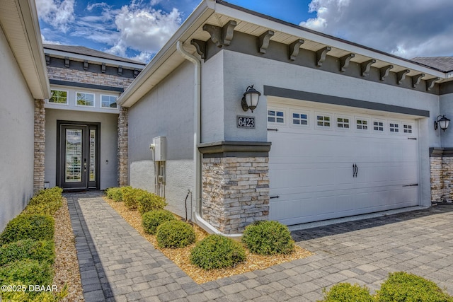 6423 Hanfield Ln, Port Orange, FL 32128 - garage featuring driveway