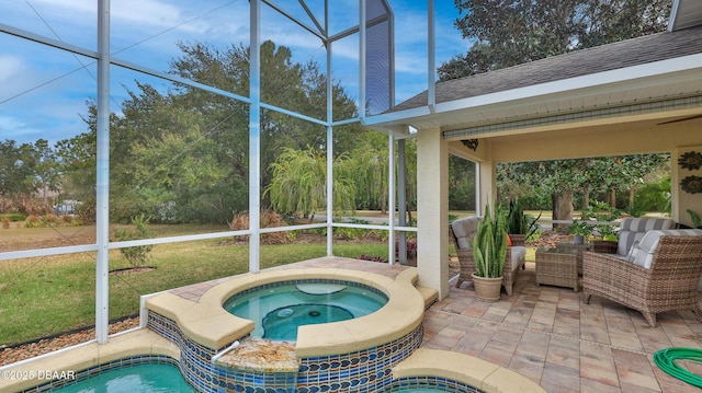 1453 Sunningdale Ln, Ormond Beach, FL 32174 - sunroom / solarium with a hot tub
