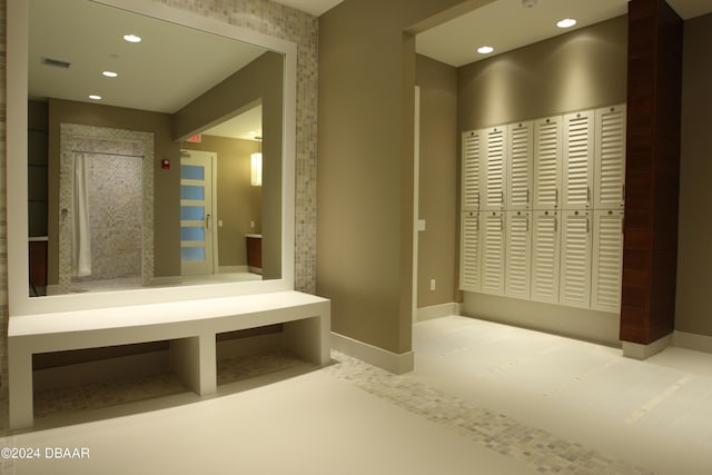 241 Riverside Dr Unit 402, Daytona Beach, FL 32117 - mudroom with baseboards and recessed lighting