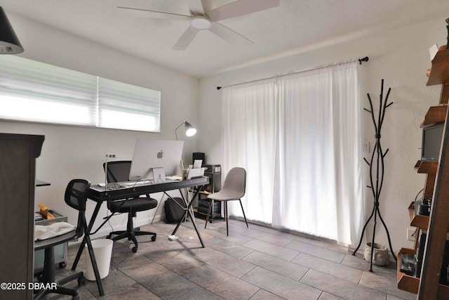 office area featuring ceiling fan