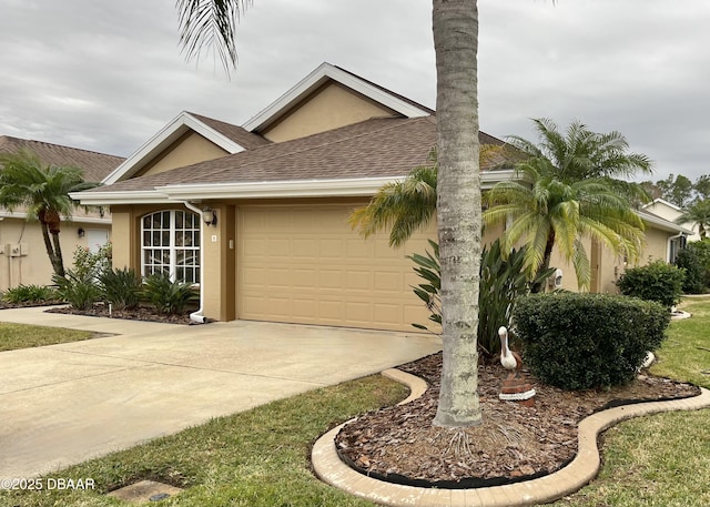 view of front facade with a garage