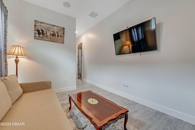 6232 W Fallsgrove Ln, Port Orange, FL 32128 - living room featuring wood-type flooring