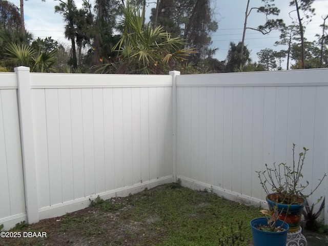 1101 Monticello Ln Unit 3, Port Orange, FL 32129 - view of yard