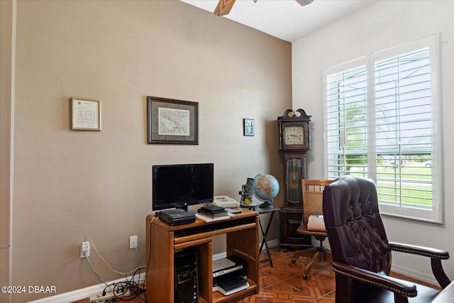 office featuring plenty of natural light and ceiling fan