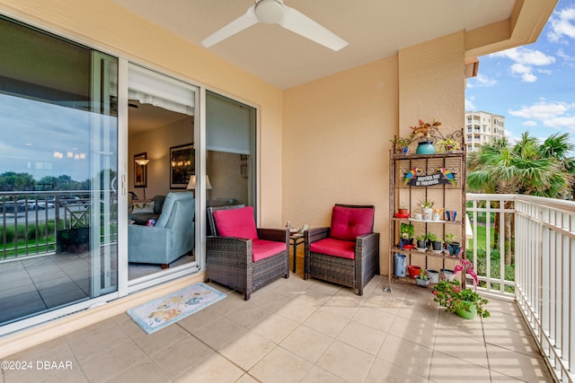 balcony with ceiling fan