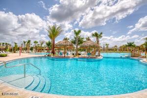 232 Ocean Hammock Loop, Daytona Beach, FL 32124 - view of pool