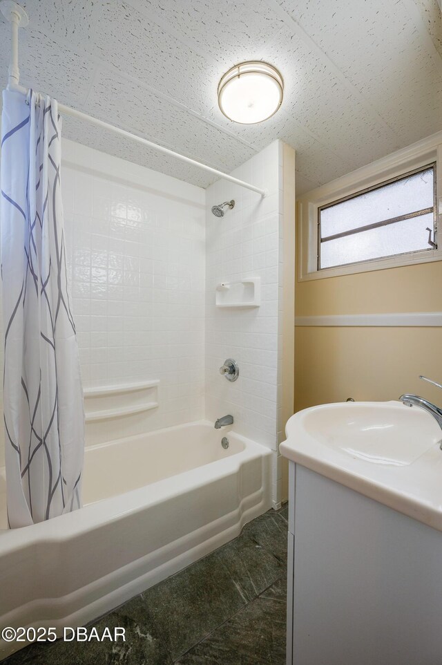 84 Lincoln Ave, Ormond Beach, FL 32174 - full bathroom with vanity and shower / bath combo