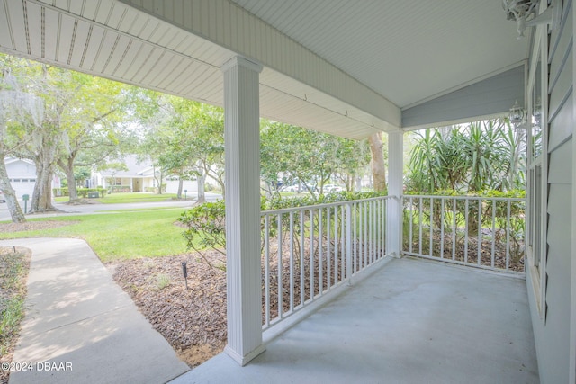 view of patio / terrace with covered porch