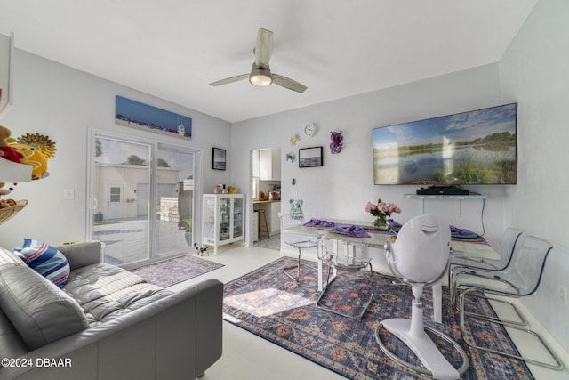 living room with ceiling fan