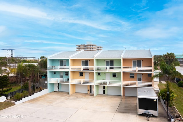 exterior space featuring a balcony