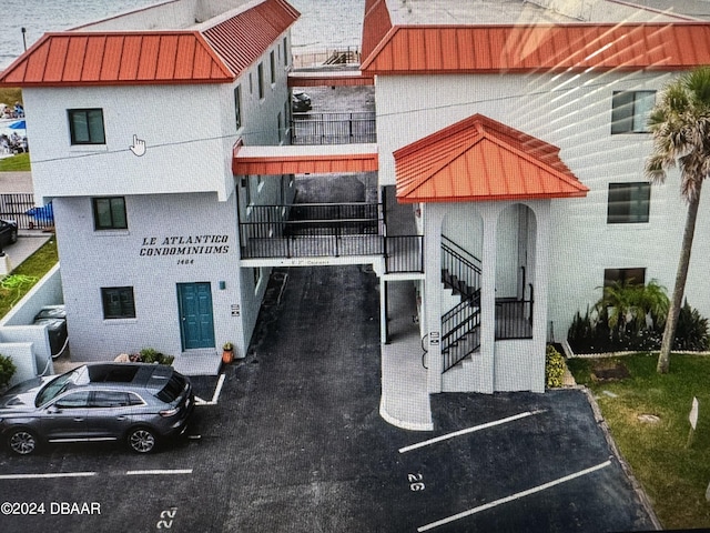 1404 N Atlantic Ave Unit 30, Daytona Beach, FL 32118 - photo 1