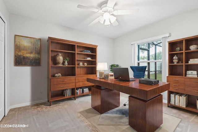 office area featuring ceiling fan