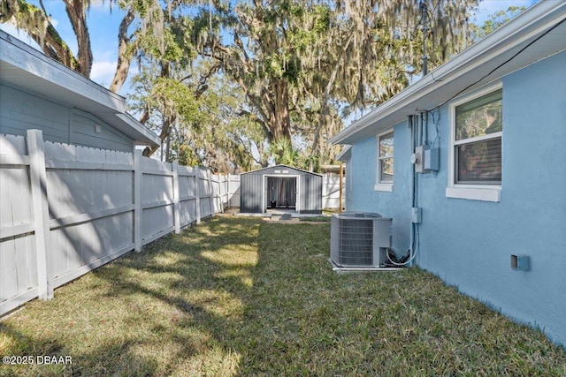 825 Magnolia Ave, Holly Hill, FL 32117 - photo 22