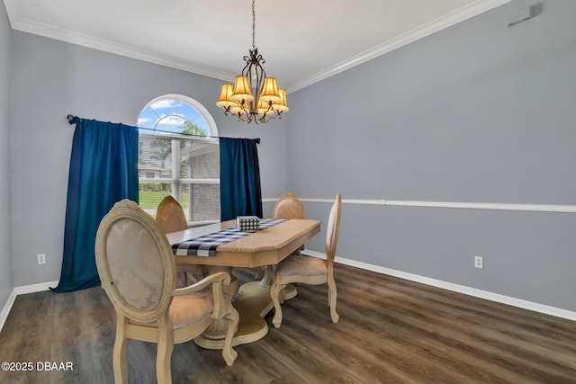 1001 Grassy Rdg, Port Orange, FL 32127 - dining room with a chandelier, crown molding, baseboards, and wood finished floors