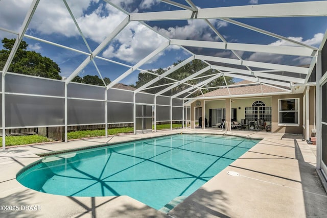 1001 Grassy Rdg, Port Orange, FL 32127 - outdoor pool with a patio area and glass enclosure